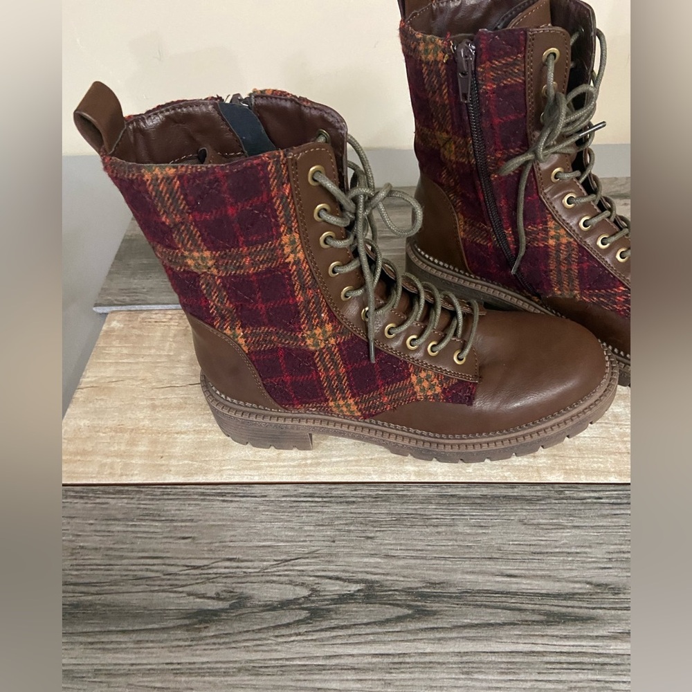 Rock & Candy Womens Boots Size 6